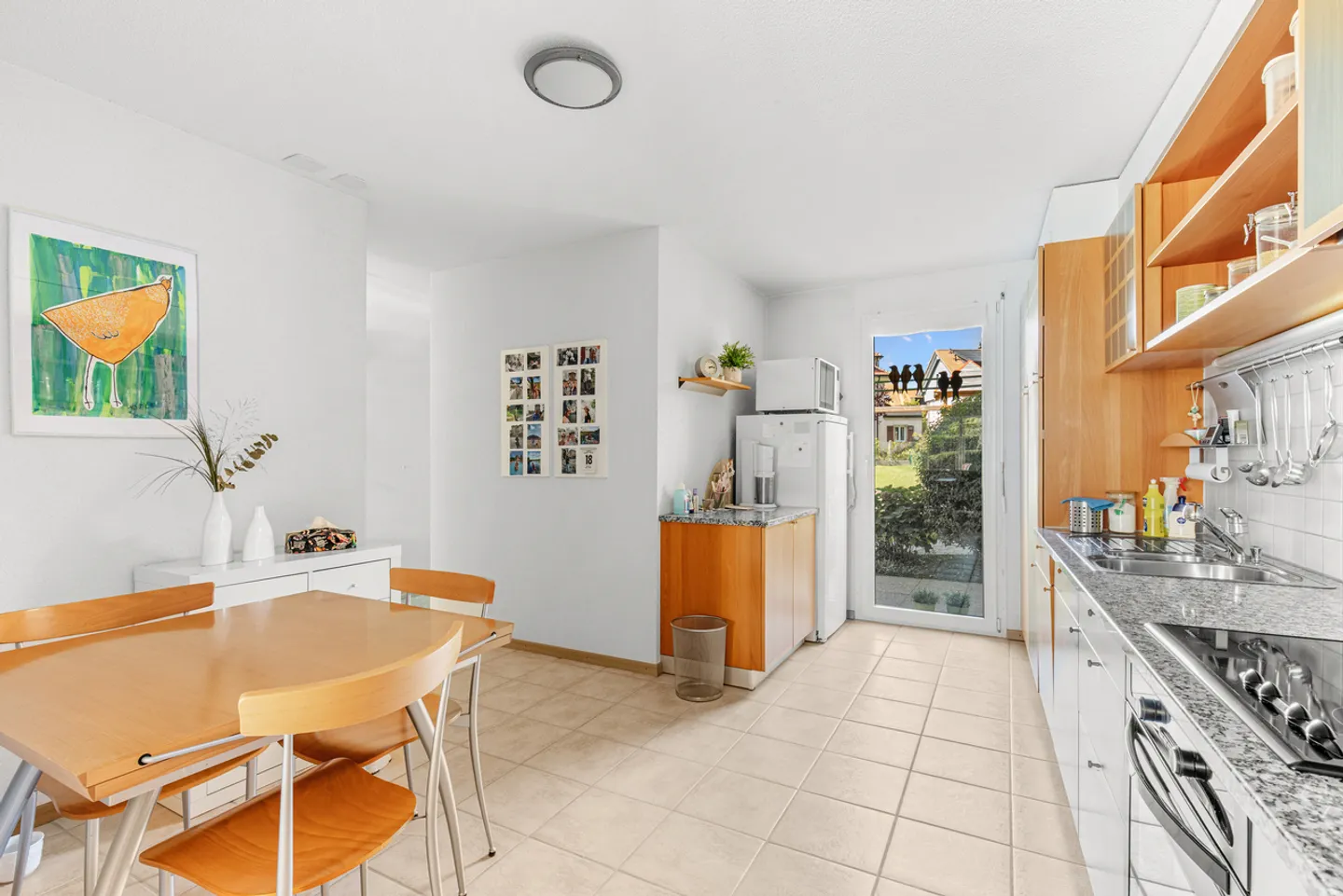 Amenities nearby! Ideal for a family! Spacious areas! - Photo 8 of 13