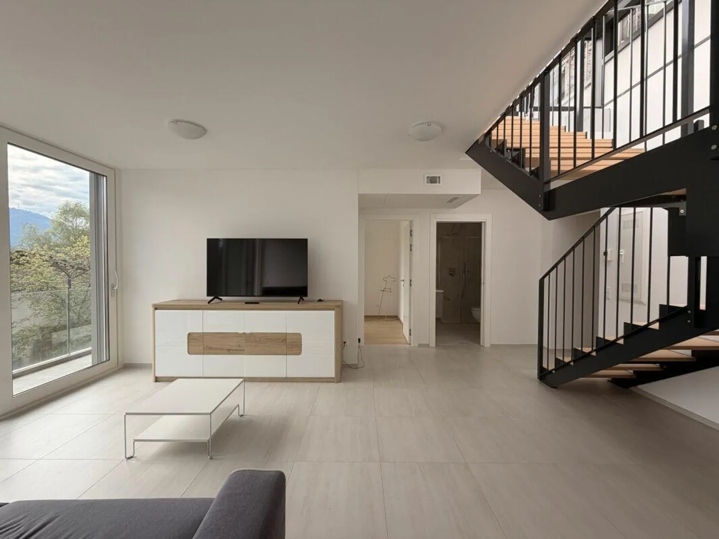 Duplex elegante con terrazza panoramica - Foto 9 di 19