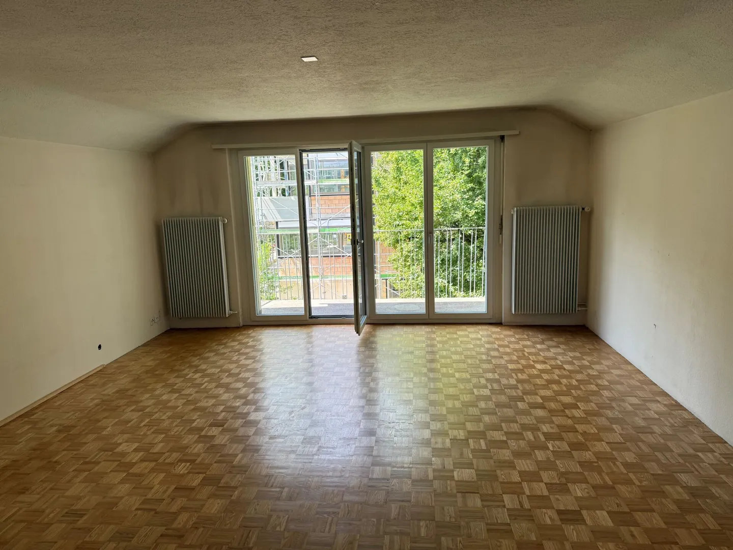 Appartement lumineux et confortable avec cheminée et cuisine moderne - Photo 5 sur 16