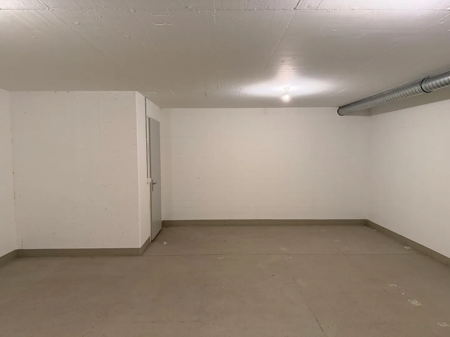 Stanza di stoccaggio/archivio - Foto 4 di 7