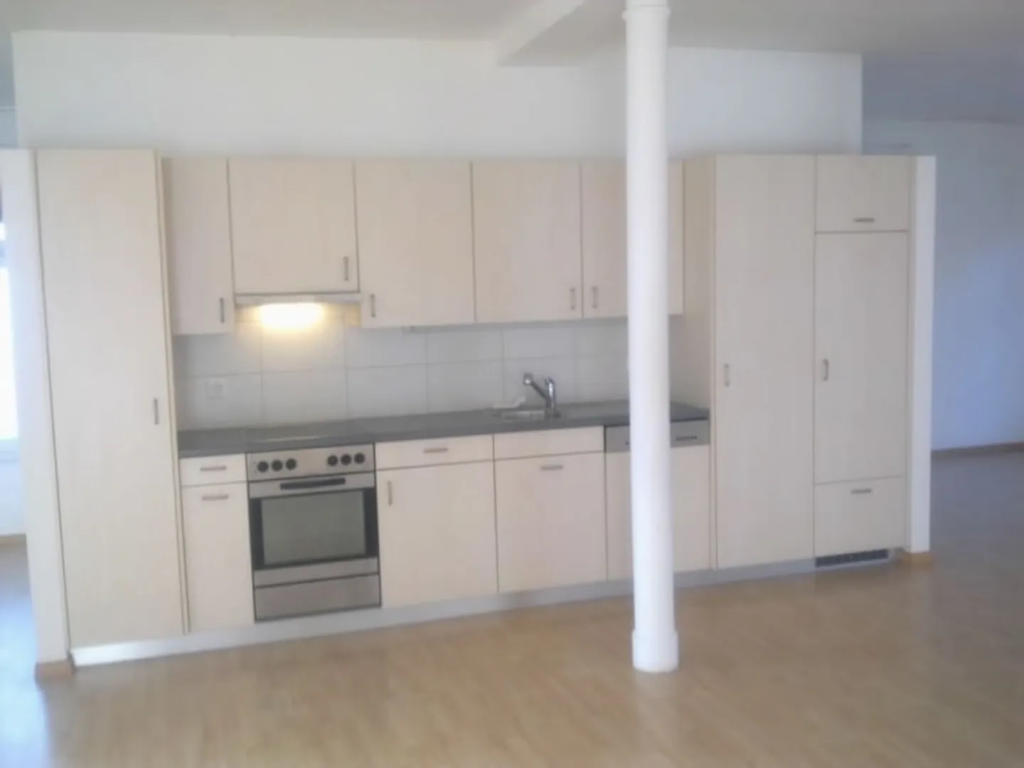 Appartement Loft Spacieux au Rez-de-Chaussée - Photo 1 sur 9