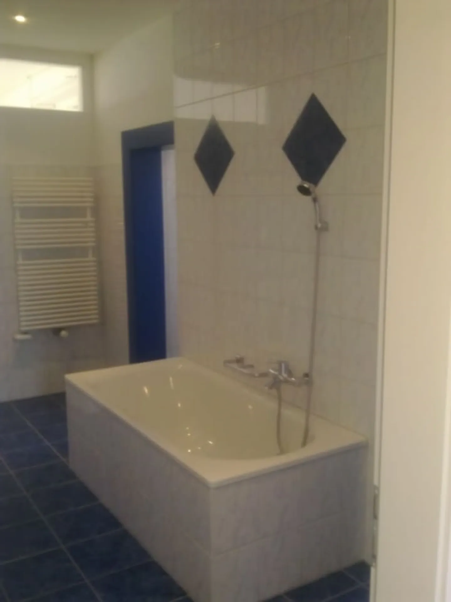 Appartement Loft Spacieux au Rez-de-Chaussée - Photo 4 sur 9