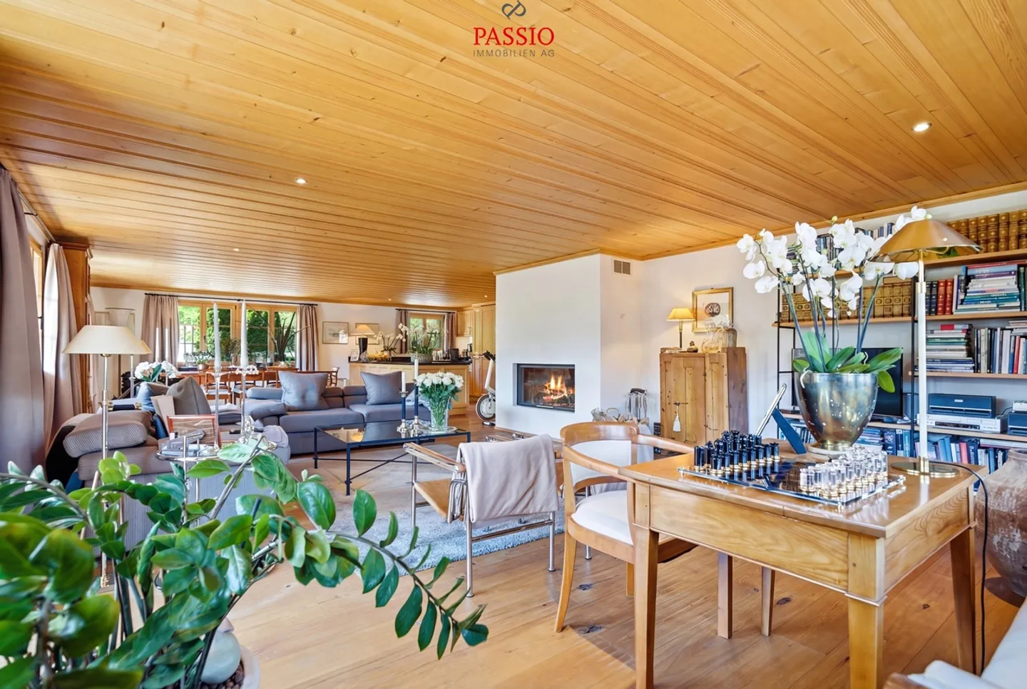 Chalet exclusif de 8,5 pièces avec potentiel locatif et jardin de rêve - Photo 8 sur 38