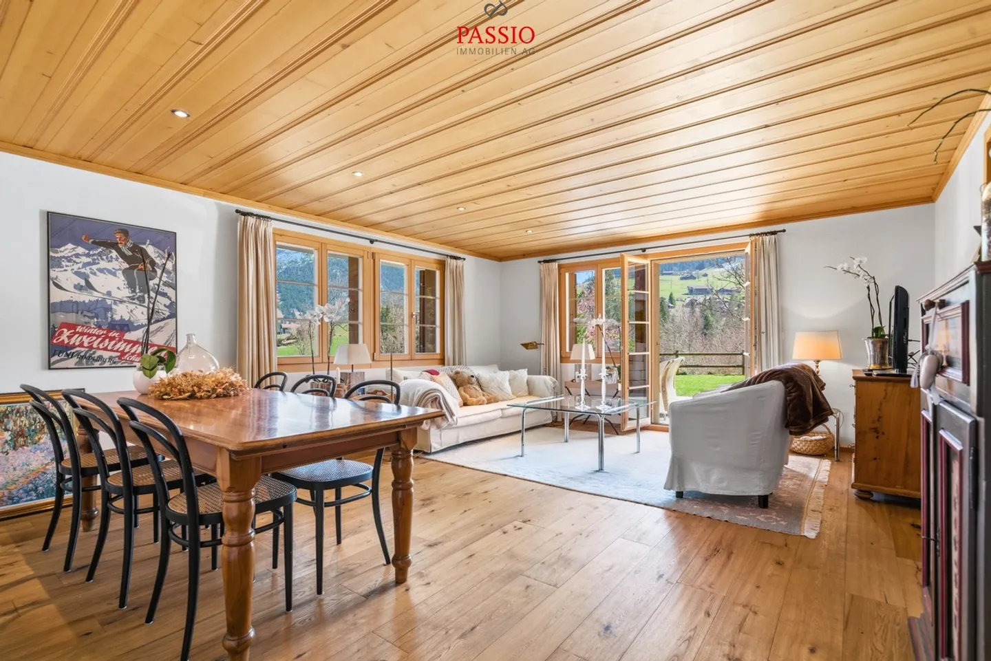 Chalet exclusif de 8,5 pièces avec potentiel locatif et jardin de rêve - Photo 13 sur 38