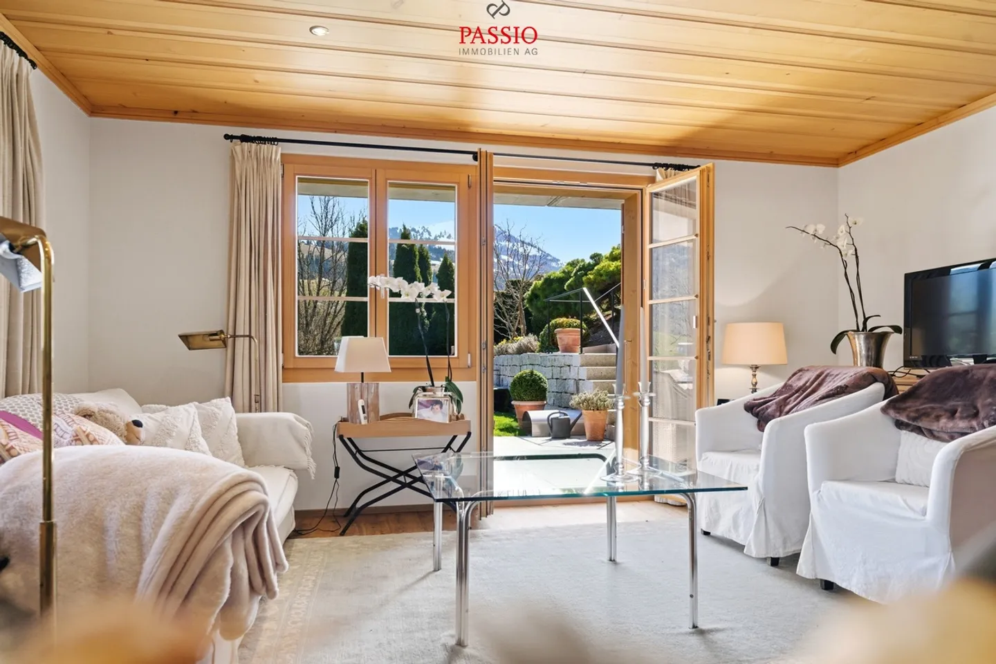 Chalet exclusif de 8,5 pièces avec potentiel locatif et jardin de rêve - Photo 14 sur 38