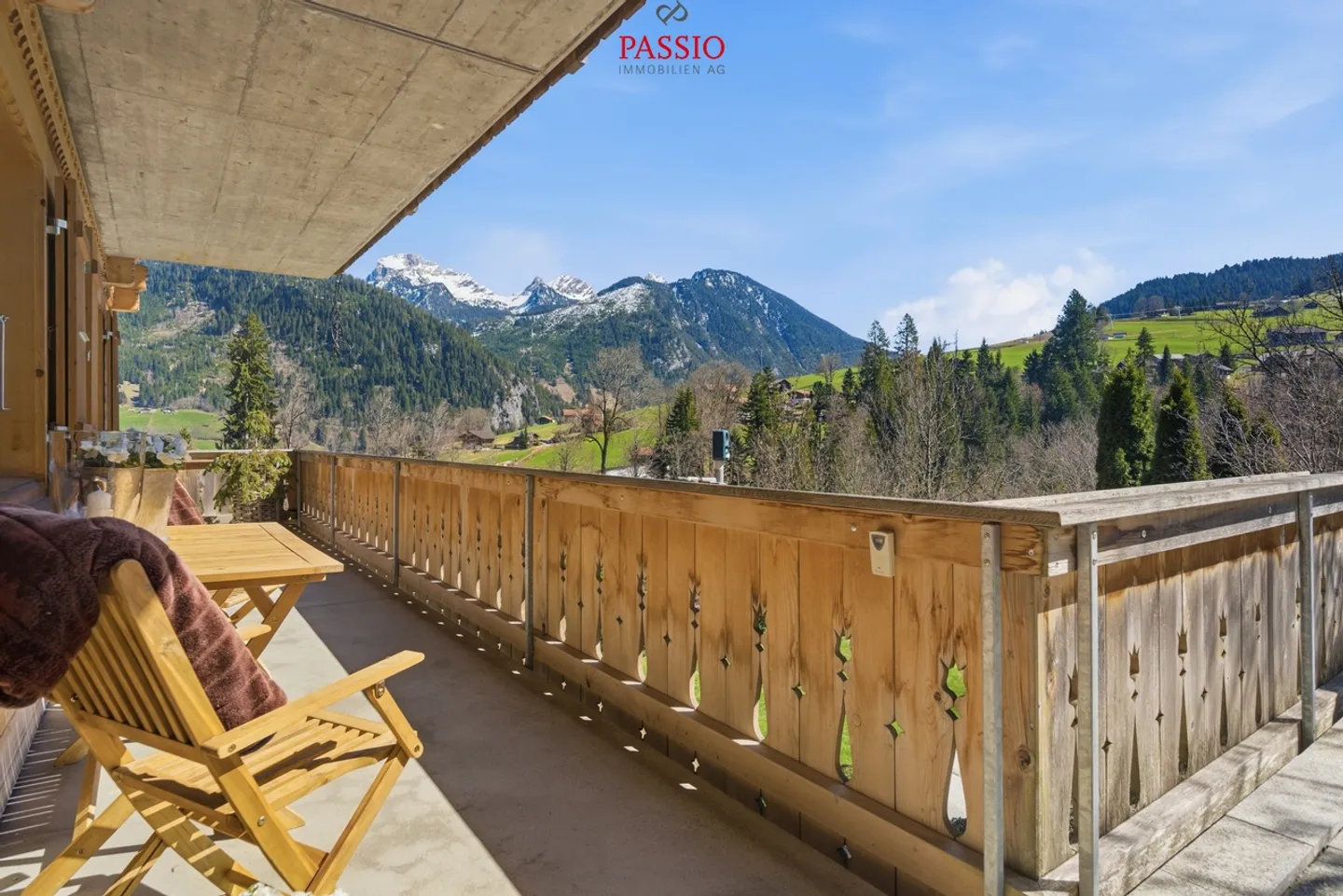 Chalet exclusif de 8,5 pièces avec potentiel locatif et jardin de rêve - Photo 34 sur 38