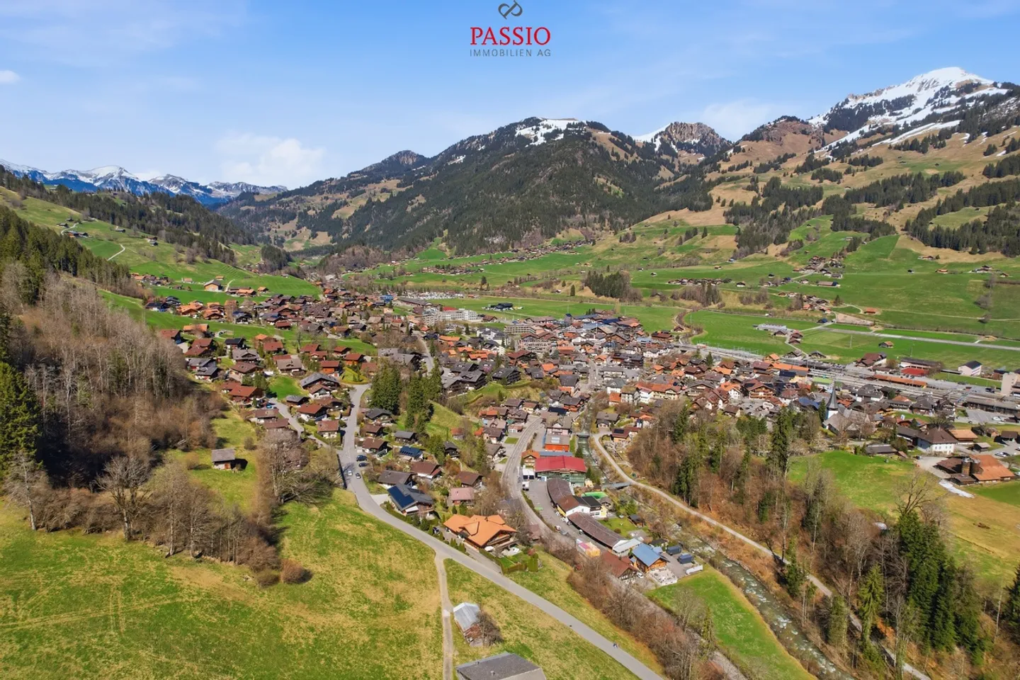 Chalet exclusif de 8,5 pièces avec potentiel locatif et jardin de rêve - Photo 38 sur 38