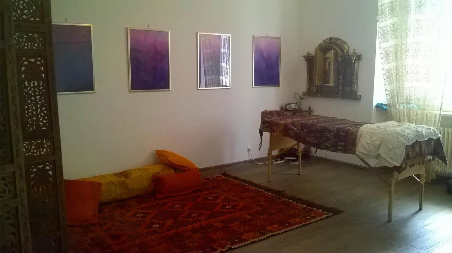 Chiasso, elegante e recente ufficio con posto auto coperto - Foto 10 di 17