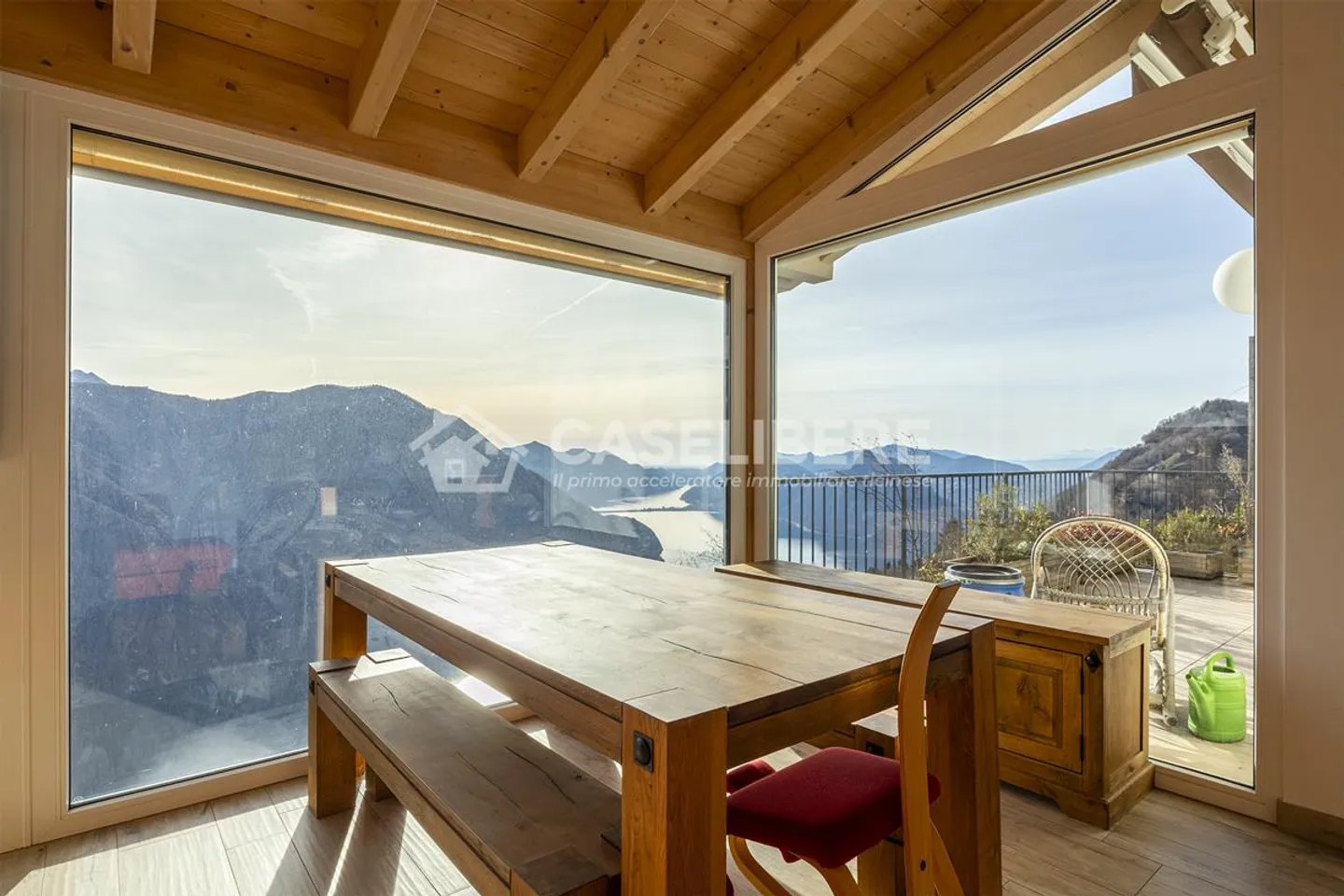 MAISON INDIVIDUELLE AVEC VUE SPECTACULAIRE - Photo 1 sur 19