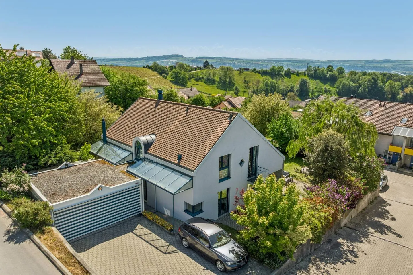 Magnifica villa individuale con grandi stanze - Foto 1 di 13