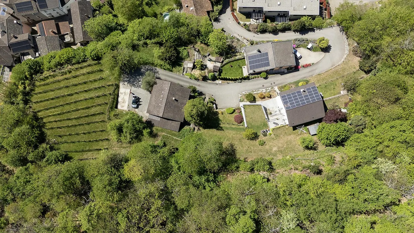 Terreno edificabile con casa a Monteceneri - Foto 5 di 7