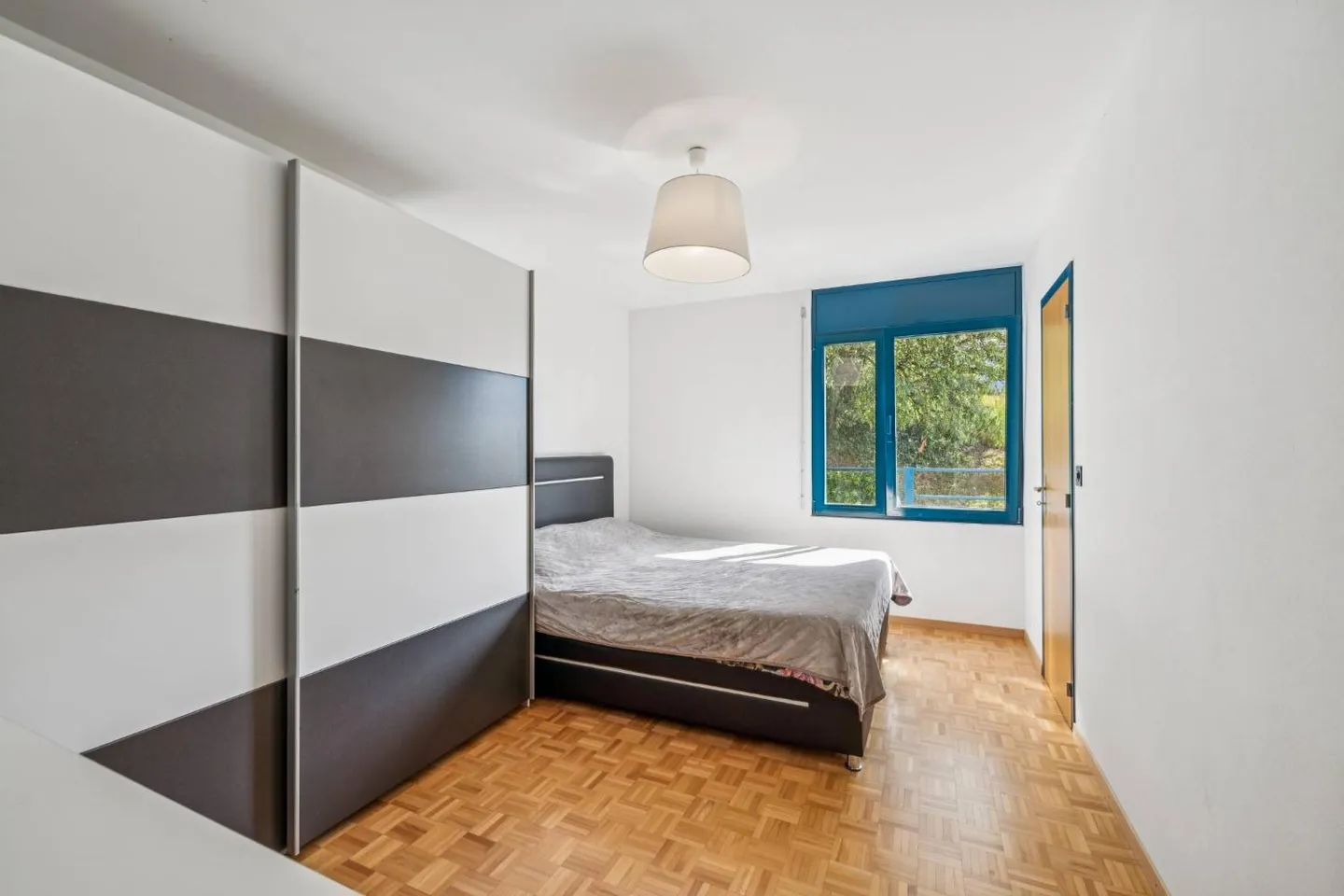 Magnifica villa individuale con grandi stanze - Foto 9 di 13