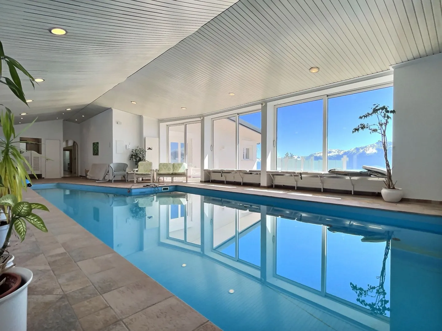 Luxuriöses Attique in Crans-Montana - Foto 7 von 13