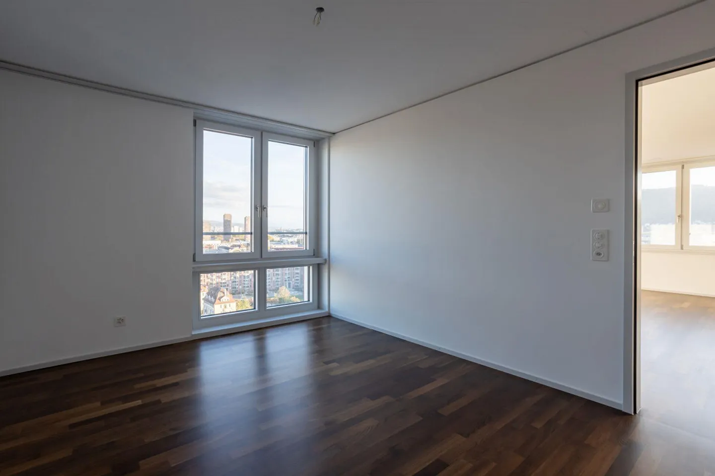 Spacious 3.5-room apartment 18.24 with exclusive view - Photo 12 of 12