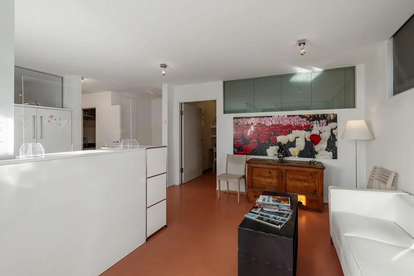 Due to relocation: spacious, modern practice with PPs for sale - Photo 6 of 17