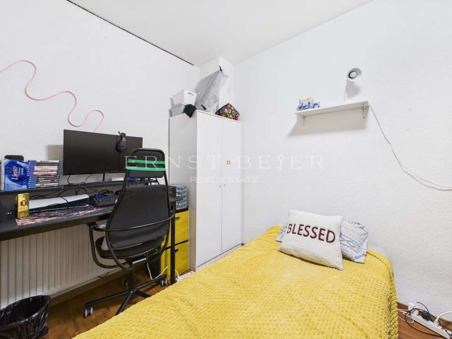 Ideally located investment apartment in the center of Villeneuve - Photo 7 of 11