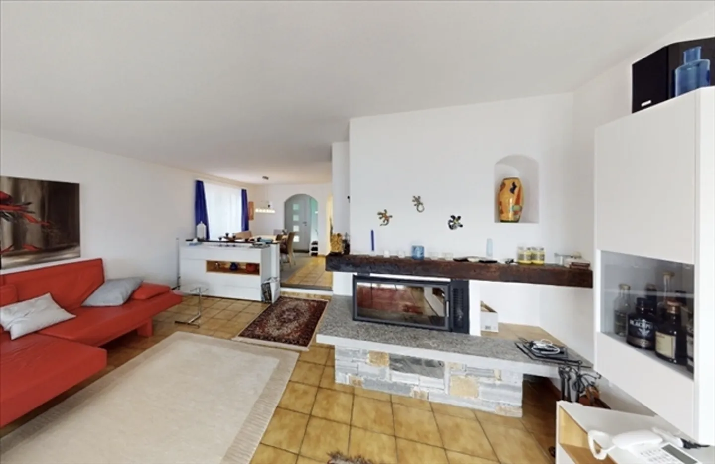 «Einfamilienhaus mit Aussenschwimmbad und Seesicht» - Foto 9 von 20