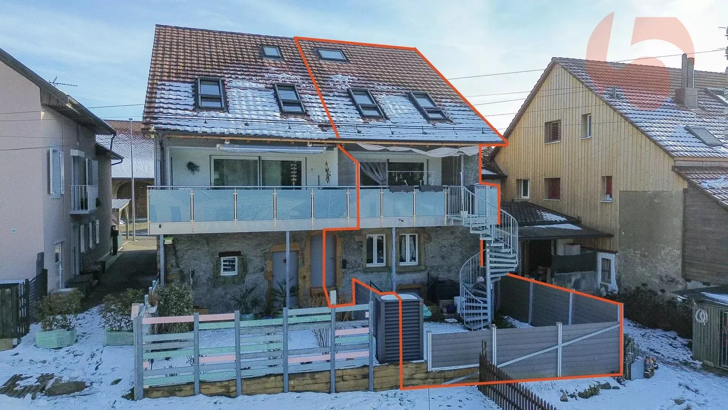 Schönes Triplex von 2020 mit 20 m² Balkon und kleinem Garten im Erdgeschoss. Mit Garage - Foto 11 von 15