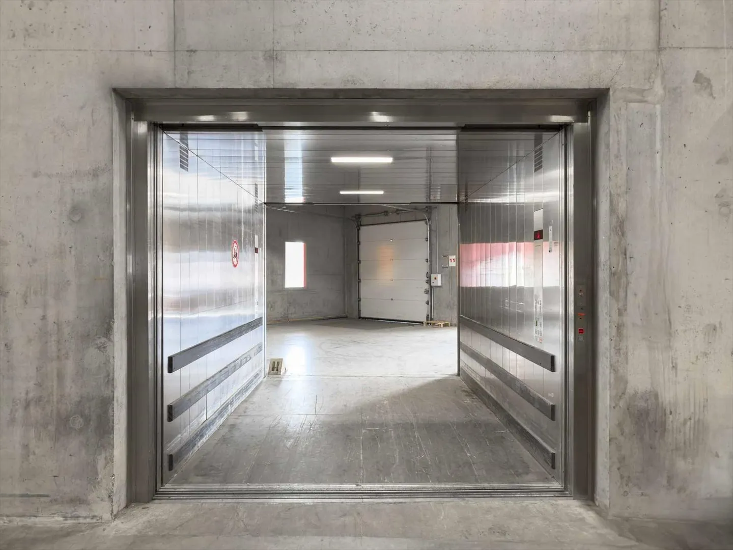 Wunderschönes Logistiklager von 2.157 m² mit Ladebuchten - Foto 5 von 12