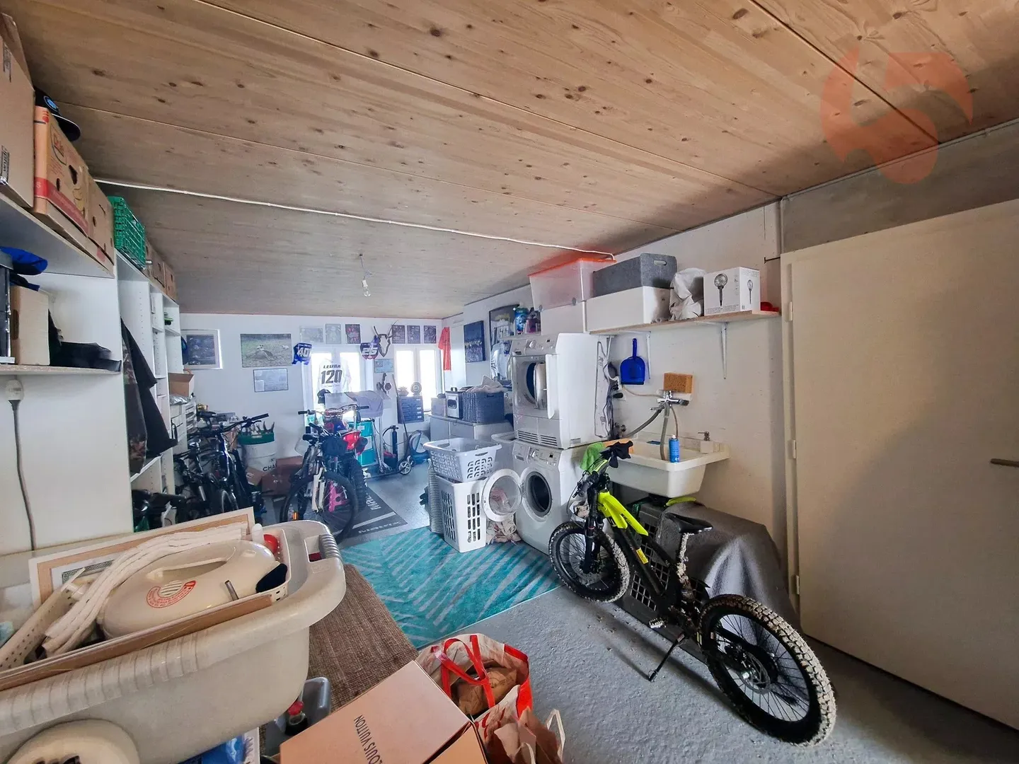 Schönes Triplex von 2020 mit 20 m² Balkon und kleinem Garten im Erdgeschoss. Mit Garage - Foto 13 von 15