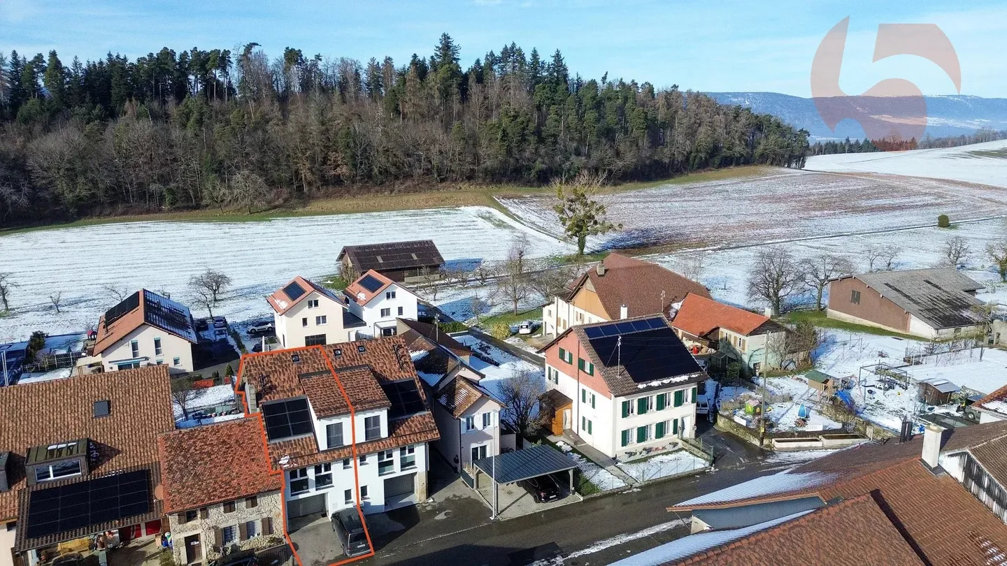 Schönes Triplex von 2020 mit 20 m² Balkon und kleinem Garten im Erdgeschoss. Mit Garage - Foto 15 von 15