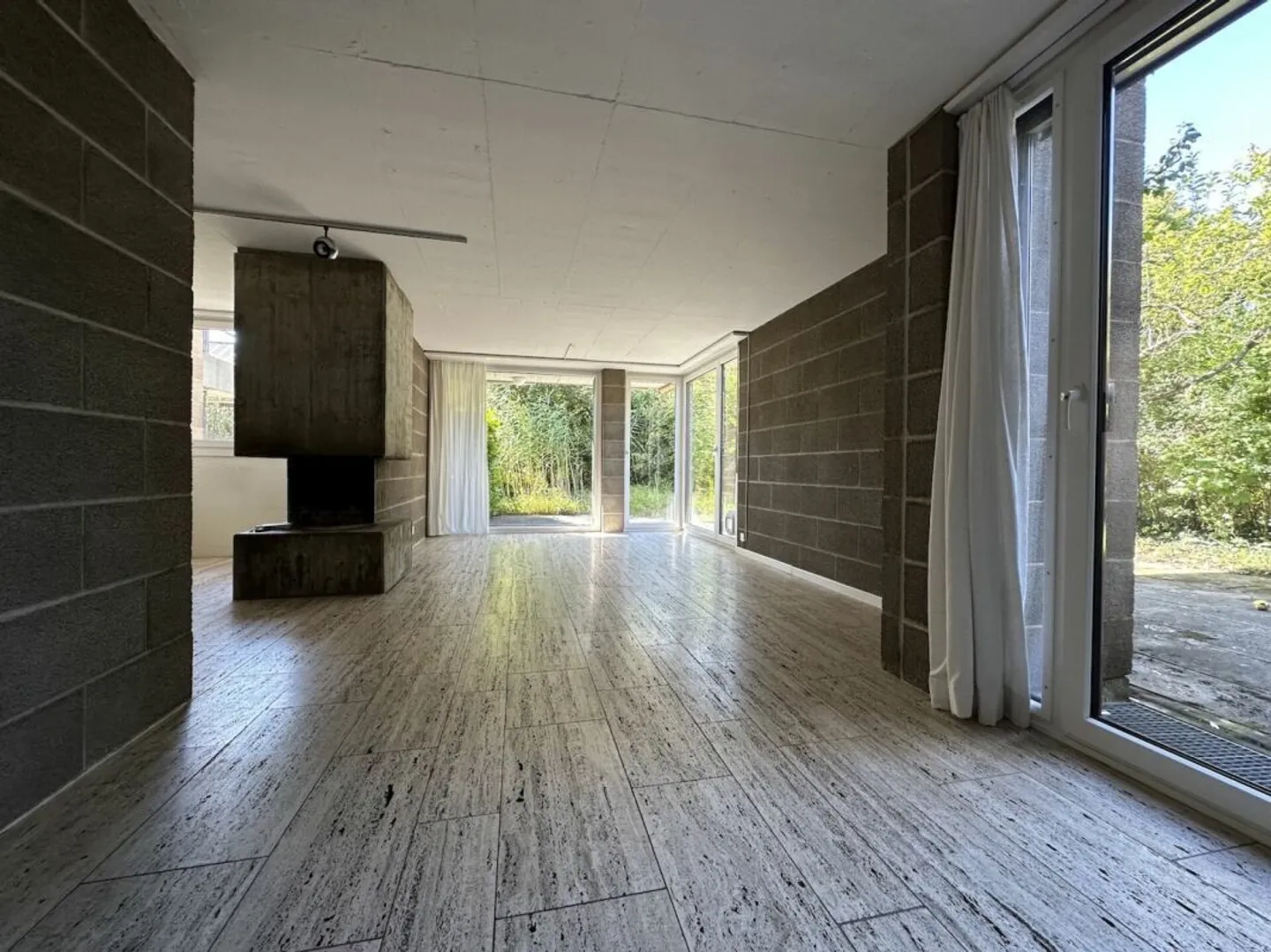 Maison de ville intemporelle et belle avec intimité dans un quartier résidentiel privilégié - Photo 9 sur 13