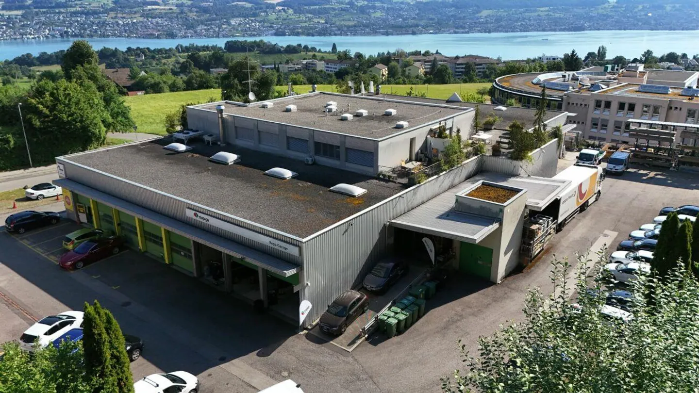 Attractive commercial and storage space in a convenient location - Photo 2 of 15