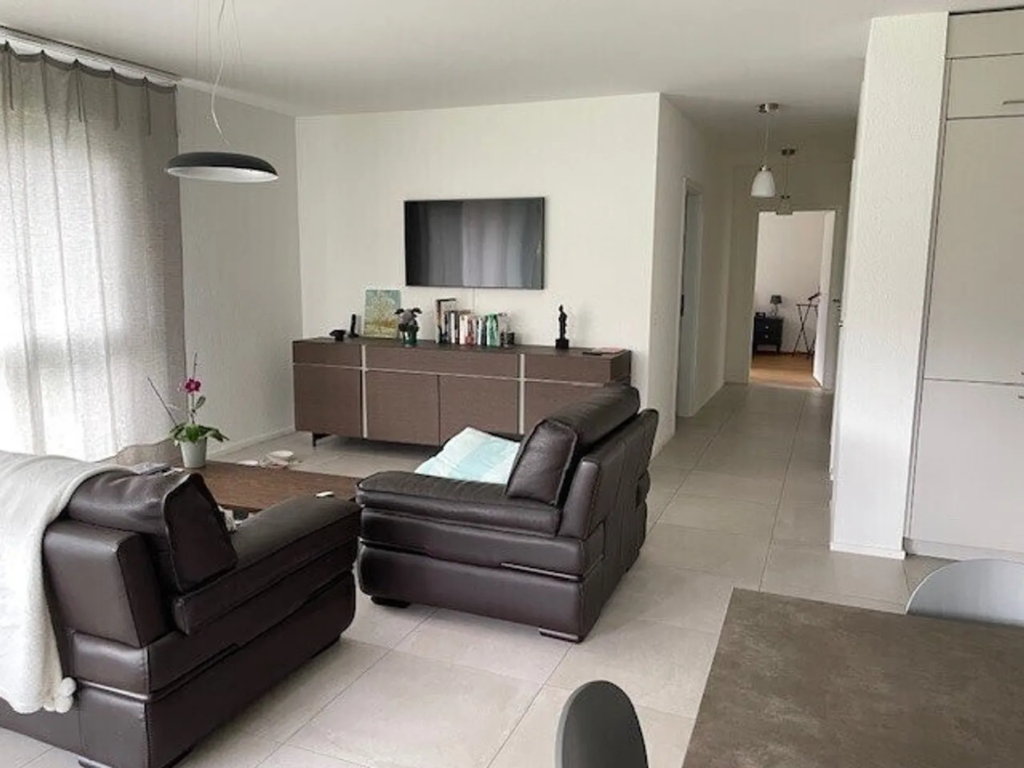 Appartamento 3.5 locali - Foto 3 di 10