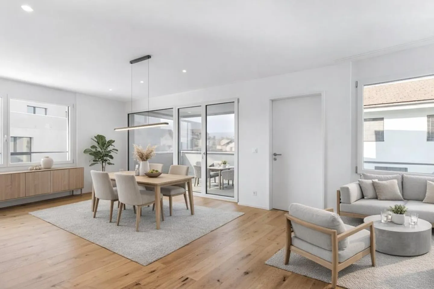 Brilliant single investor apartment in a prime location - Photo 2 of 8