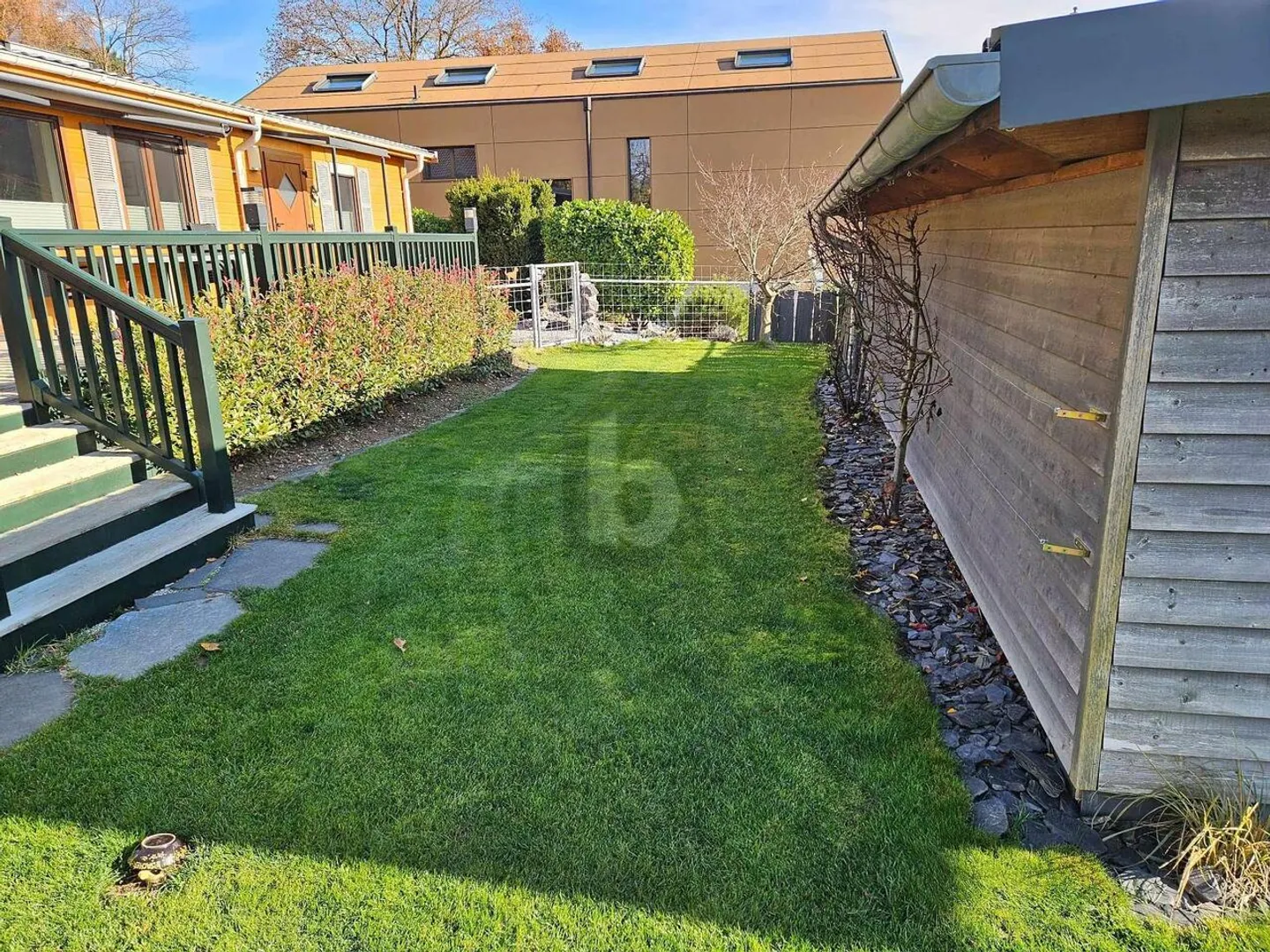 UNBUILDABLE WIDE VIEW, MOVE IN AND FEEL GOOD - Photo 4 of 5