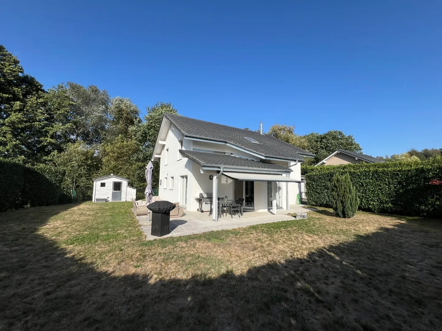 Charmante Maison Familiale avec Jardin - Photo 1 sur 15