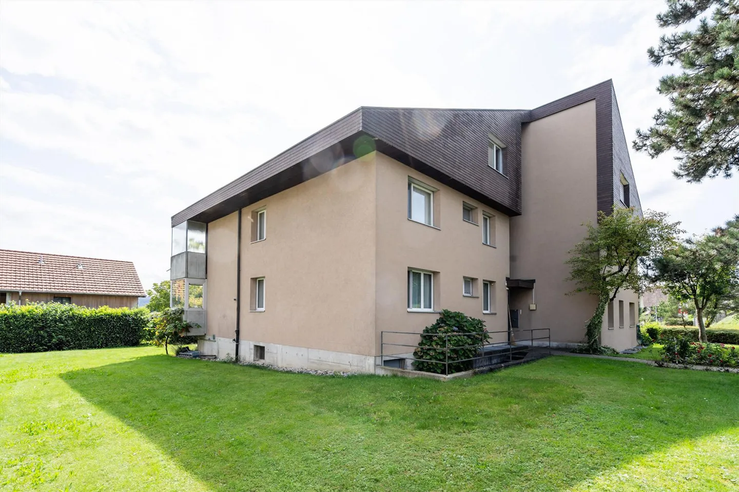 Appartamento 4.5 locali con balcone vetrato a Zuzwil - Foto 2 di 9