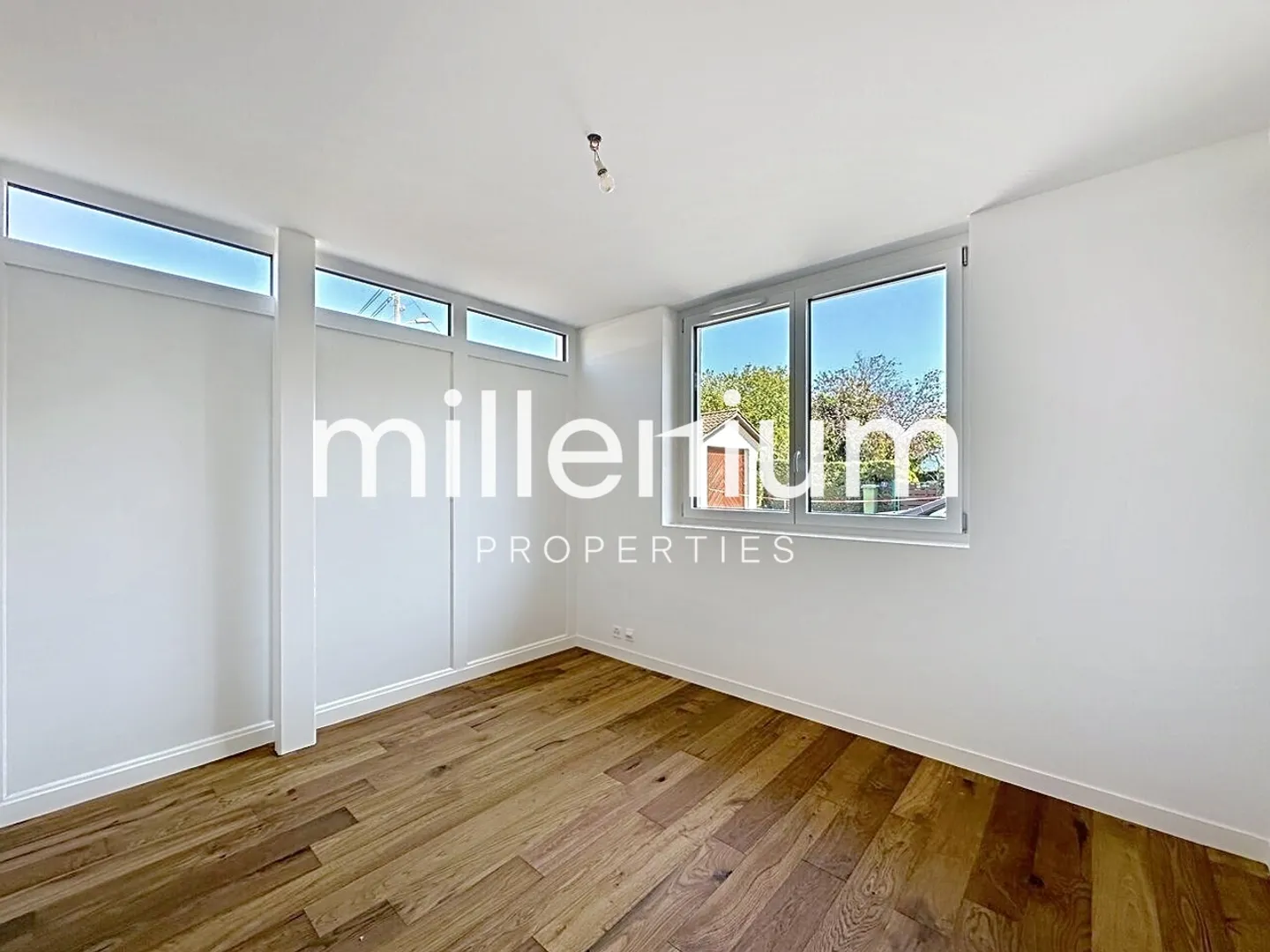 Modern Row House Villa with Private Studio - Photo 10 of 10