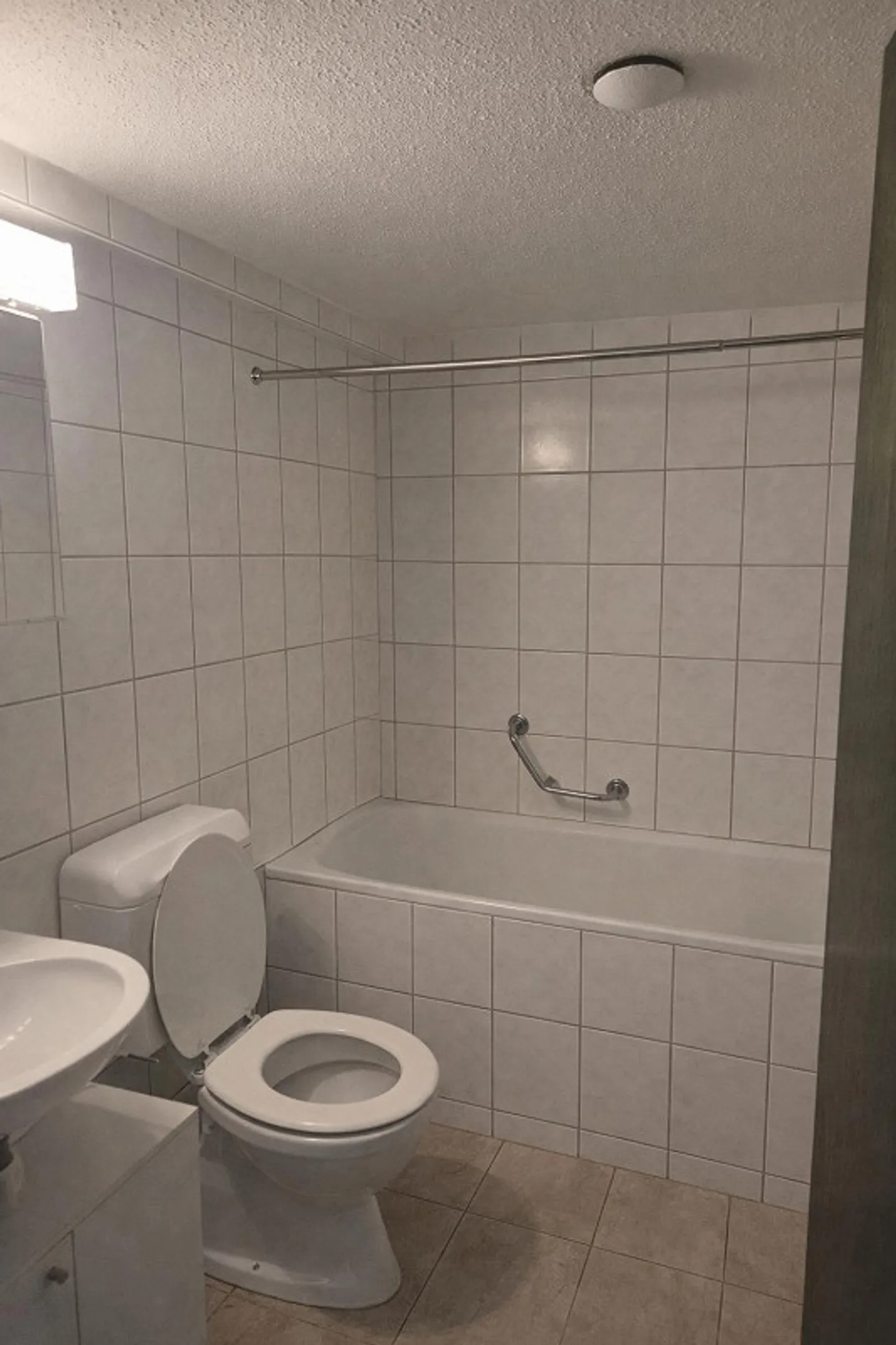 Charmante Zentrale Wohnung - Foto 2 von 8