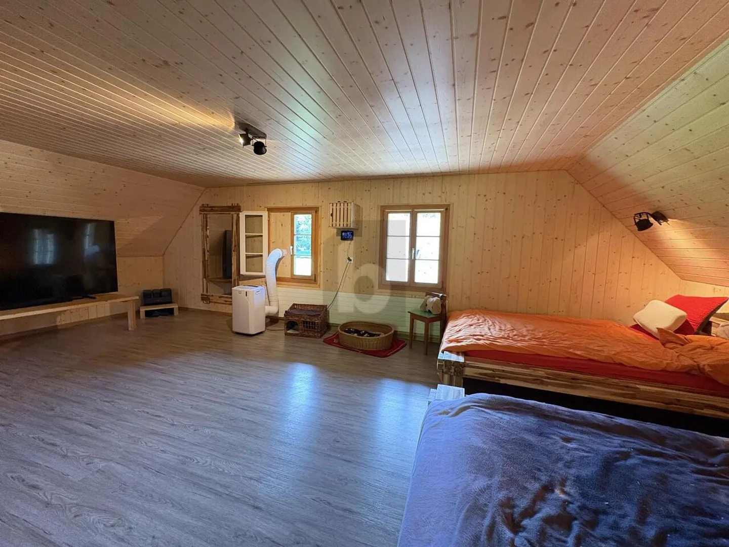 TIERLIEBHABER UND HANDWERKER - VIEL UMSCHWUNG - Foto 5 von 6