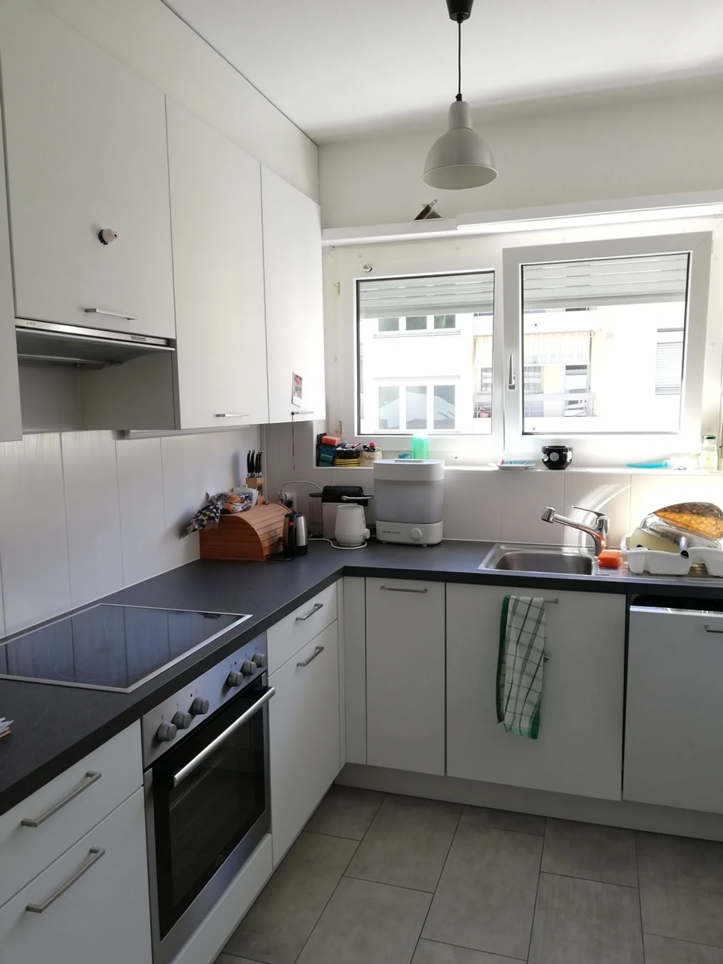 GIUBIASCO, we rent 3 1/2 rooms in a quiet and central area - Photo 4 of 7