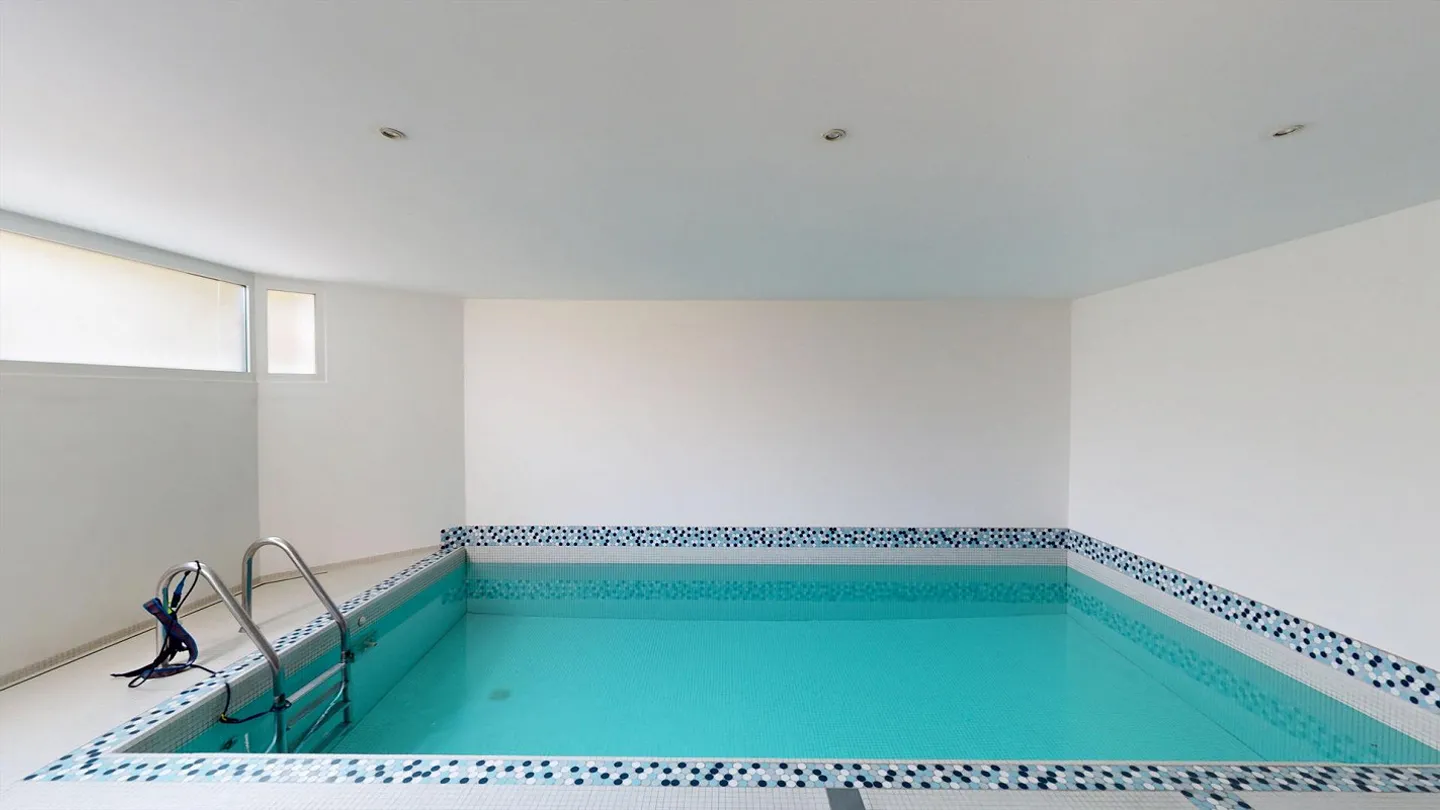 Representative 9-room country villa with modern indoor pool at Muttenzer Dürrberg - Photo 12 of 12