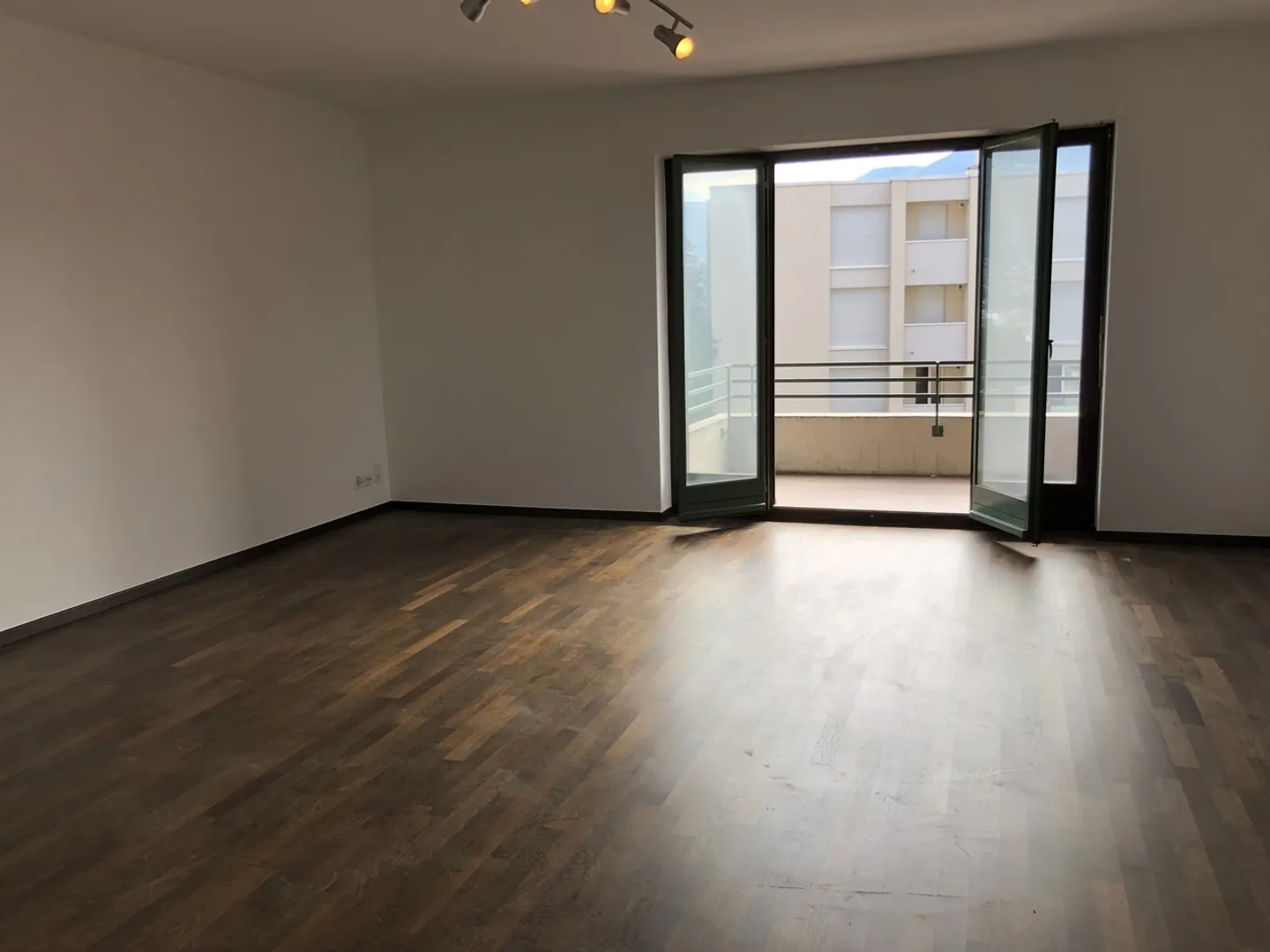 Apartment for sale - Photo 2 of 6