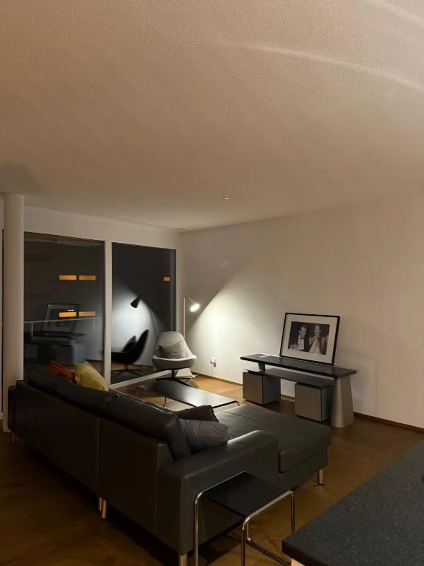 Camera in appartamento condiviso - Foto 3 di 5