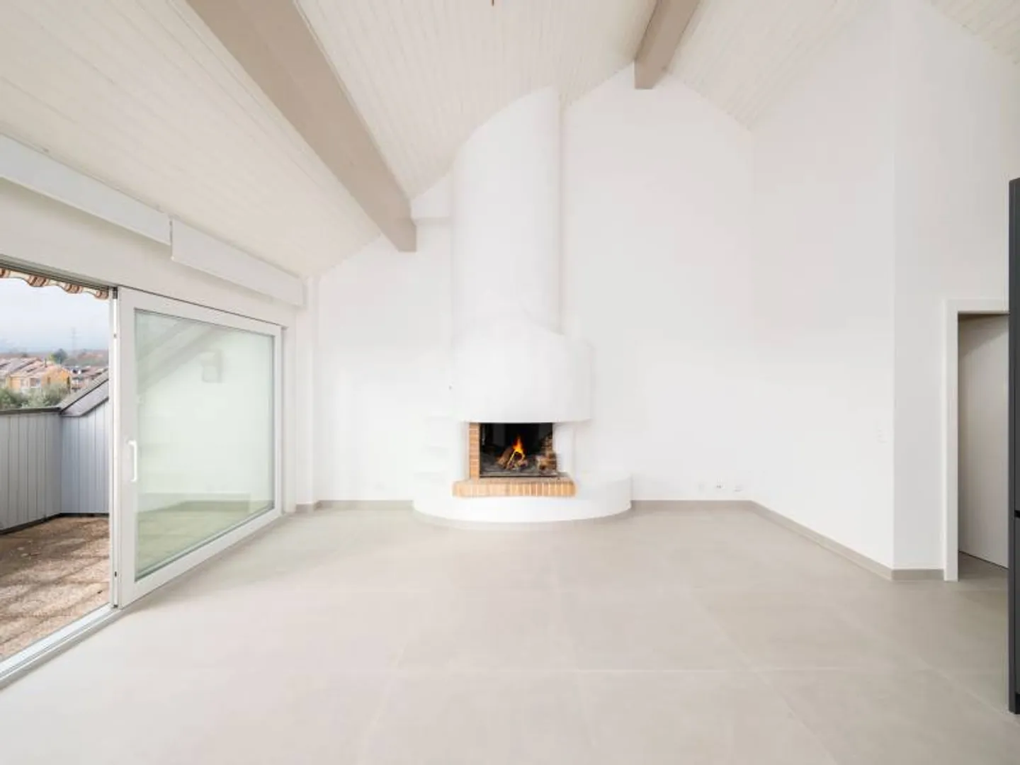 Charmantes Duplex mit Blick auf die Landschaft - Foto 2 von 12