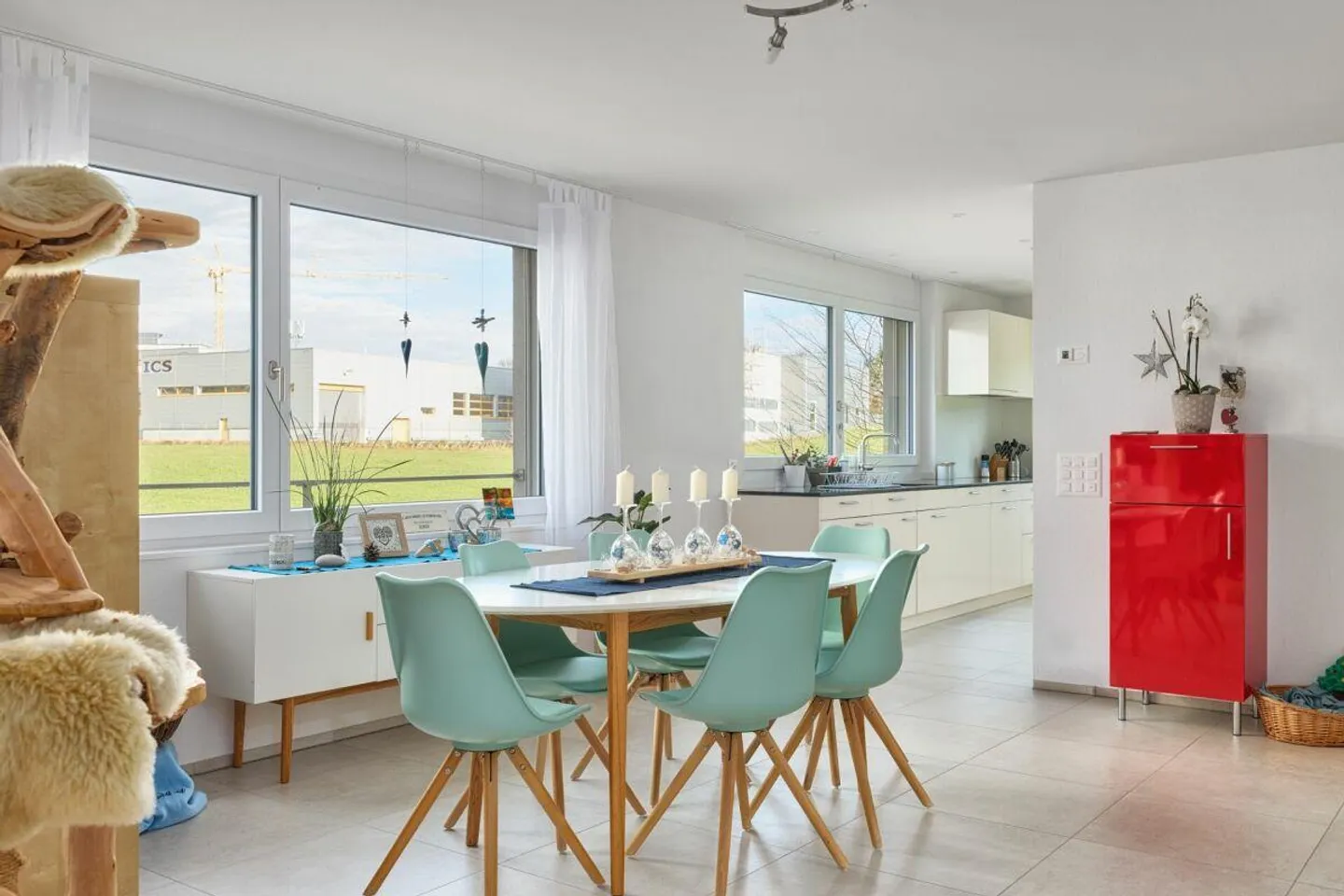 Appartement spacieux de 3,5 pièces avec vue sur la verdure - Photo 3 sur 16