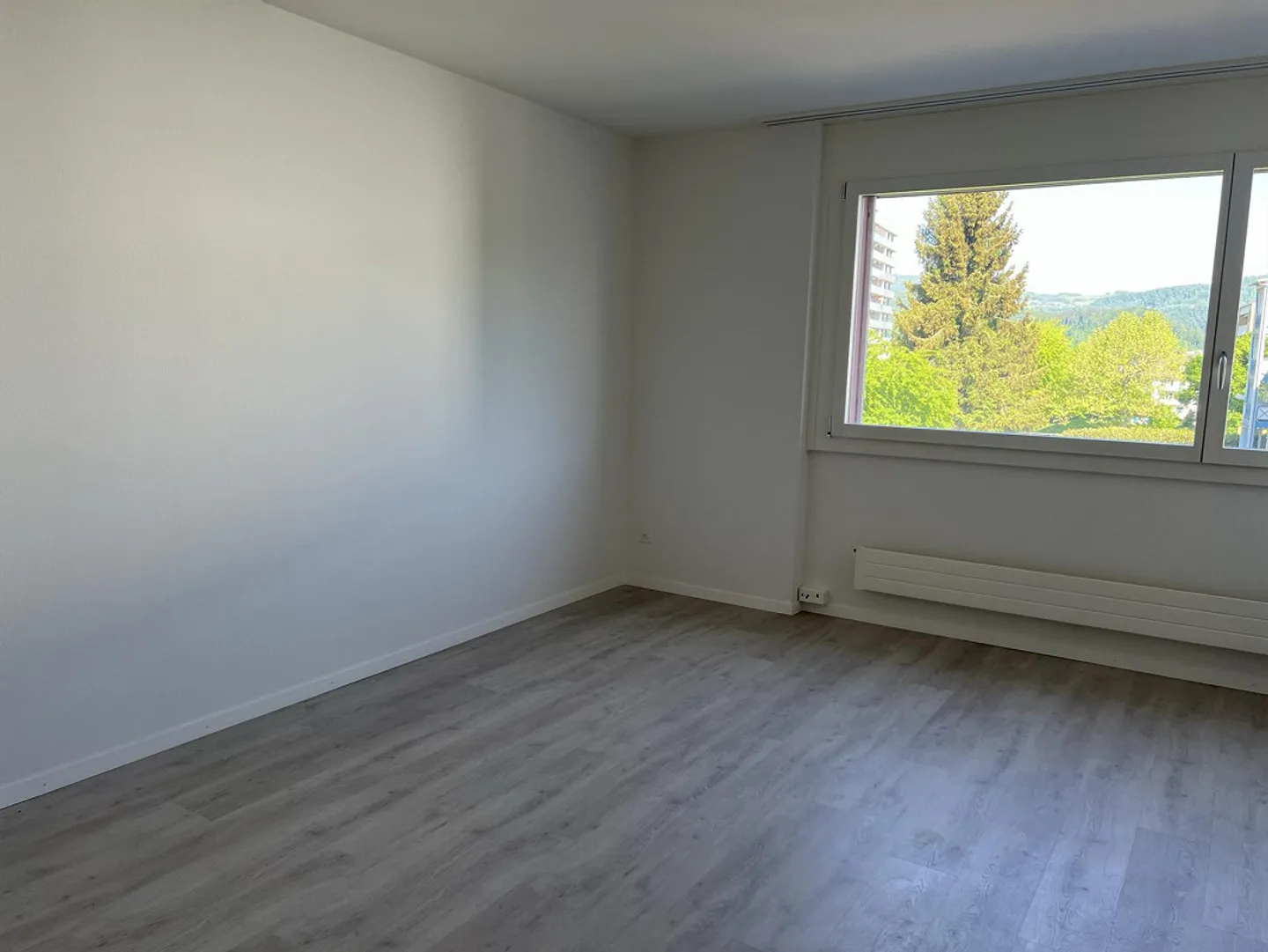 4.5 Room Apartment in a Quiet Location Near the Forest Edge - Photo 7 of 13