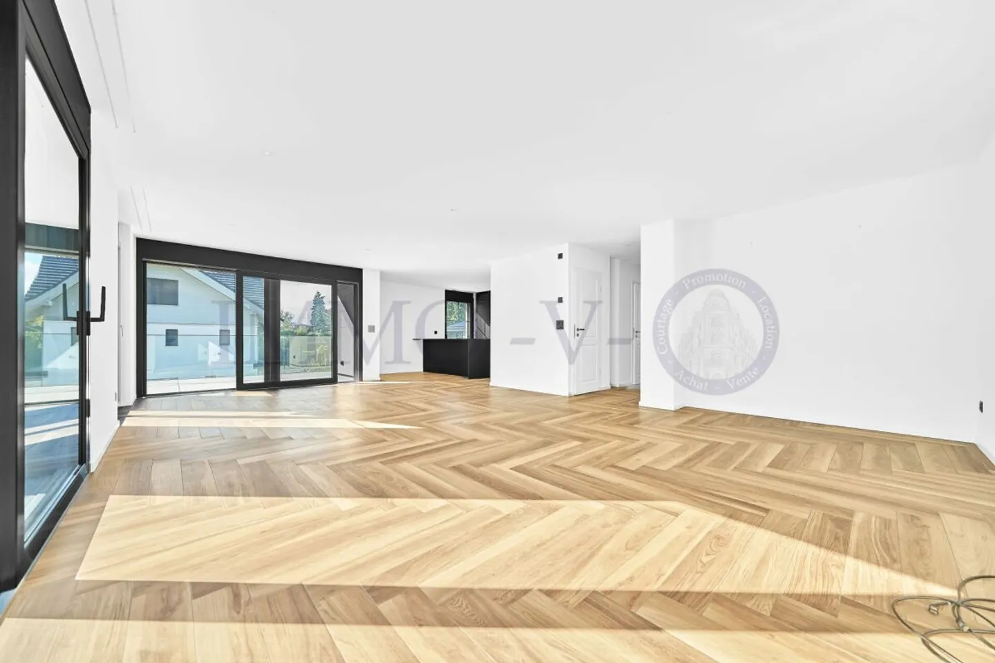 Duplex de Luxe avec Terrasse - Photo 3 sur 11