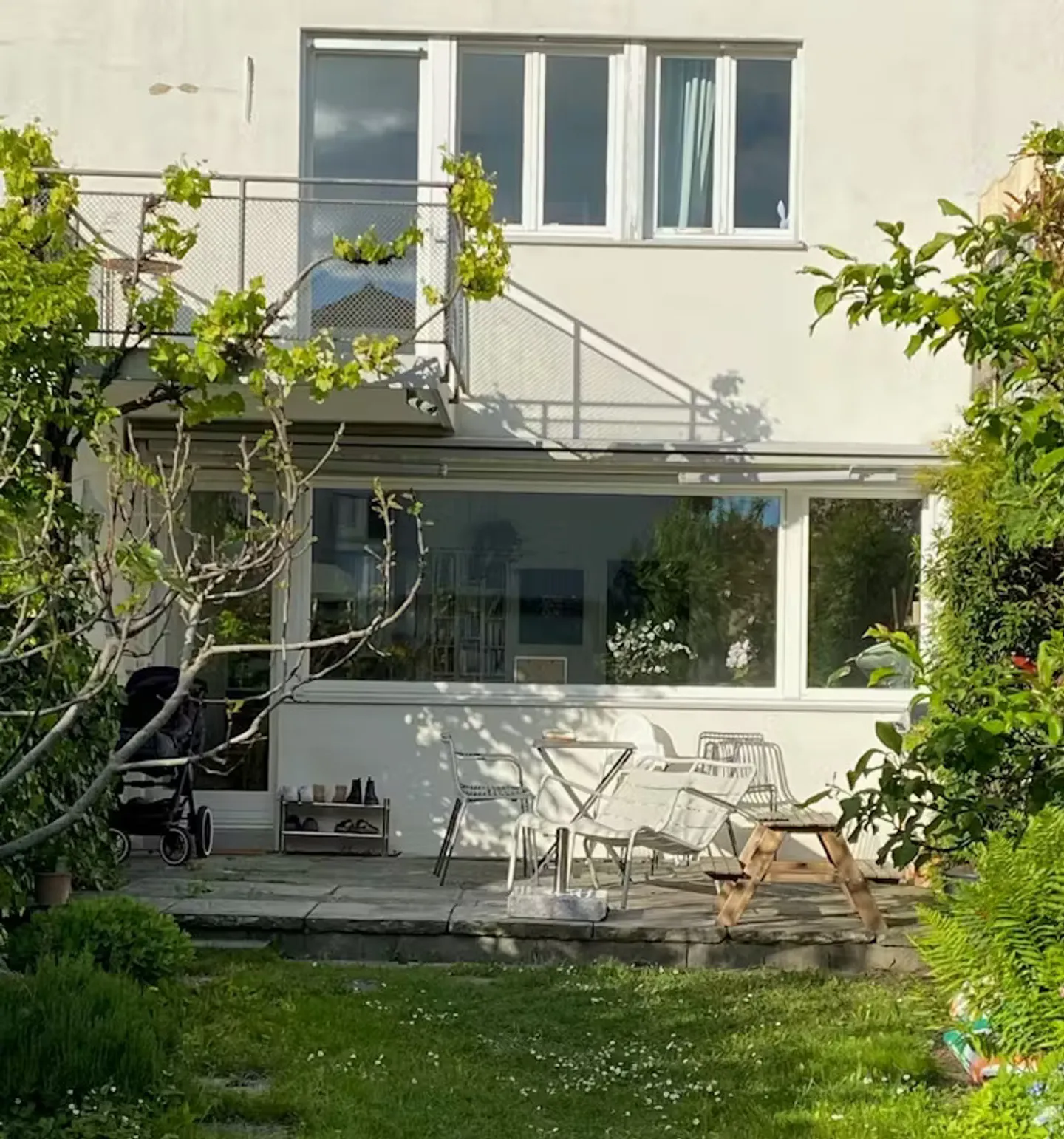 Charmantes Haus in Küsnacht - Foto 1 von 8