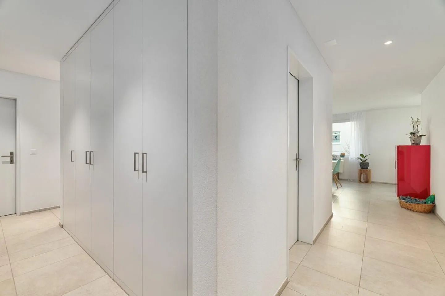 Appartement spacieux de 3,5 pièces avec vue sur la verdure - Photo 6 sur 16