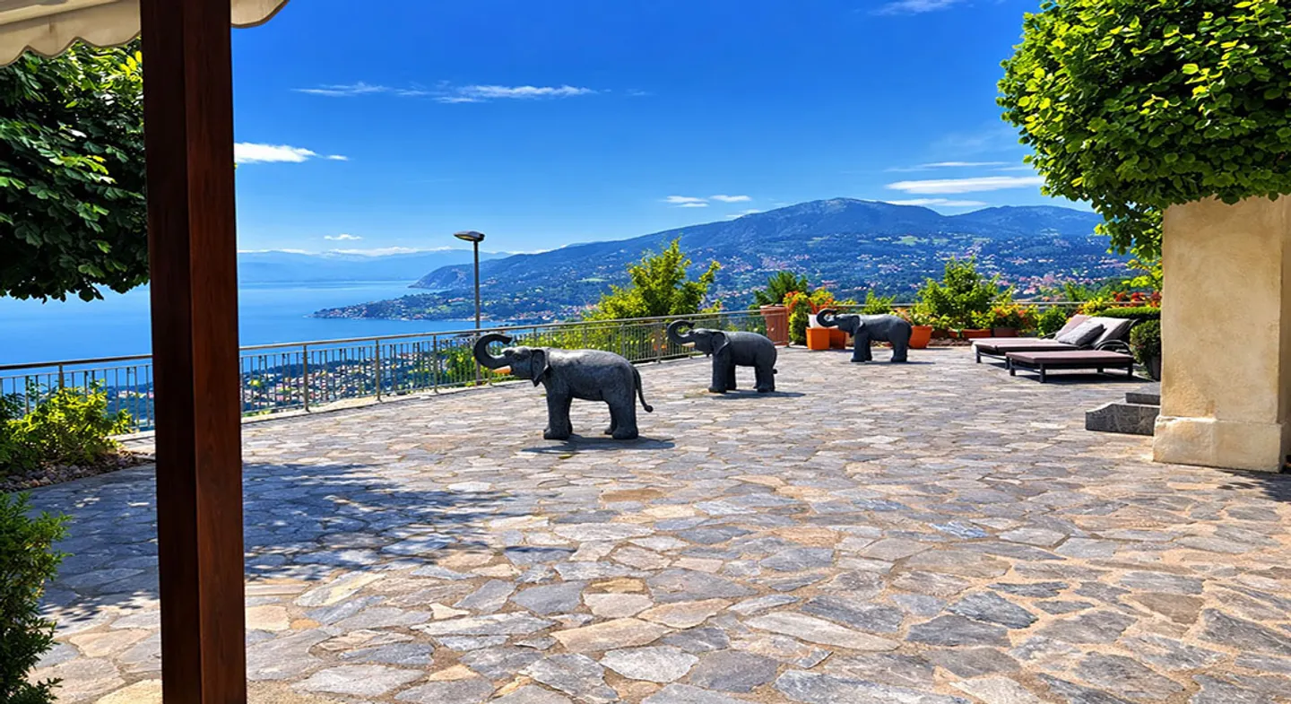Villa Historique avec Vue Lac - Photo 2 sur 19