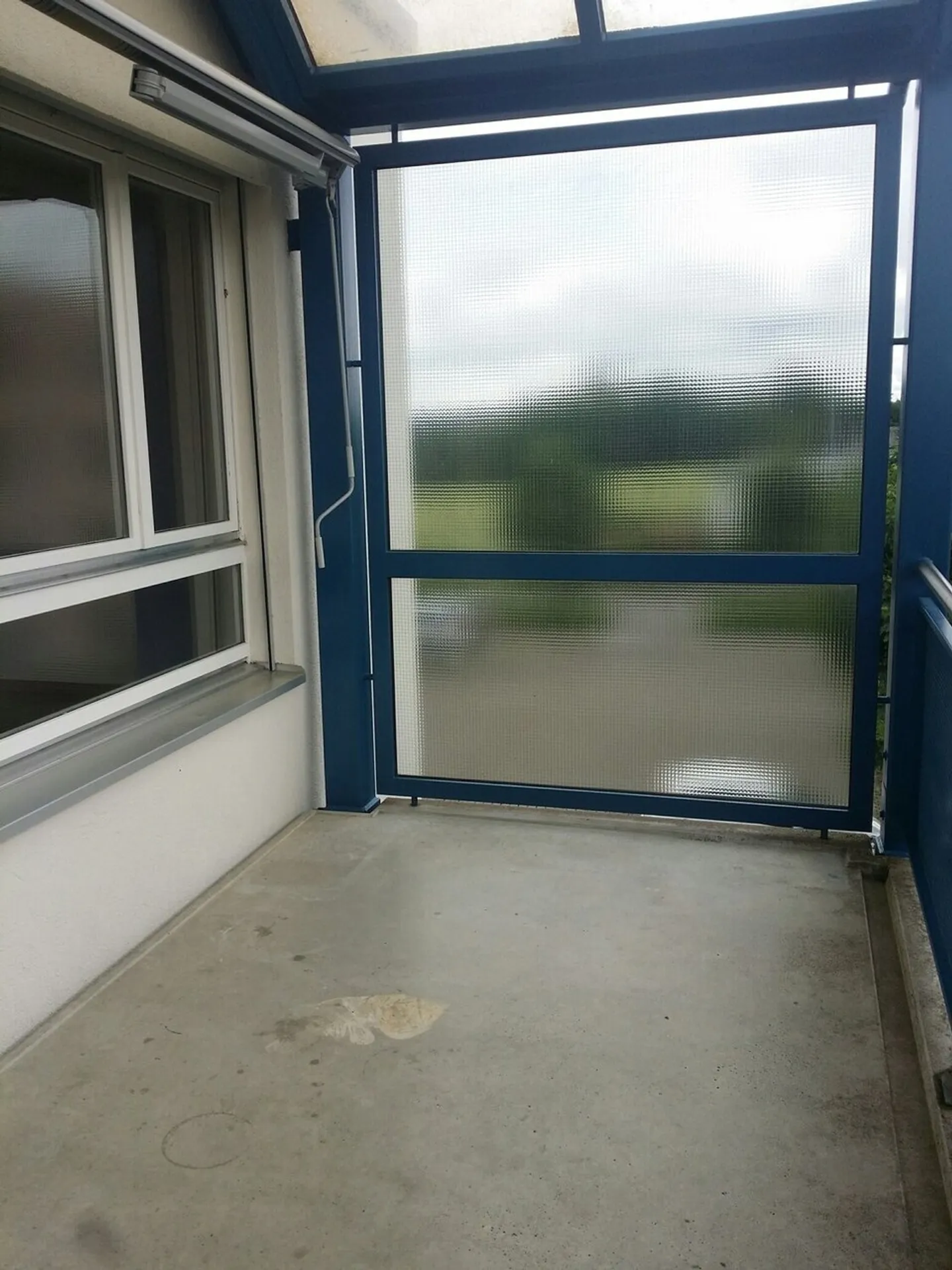 Apartment for rent - Photo 7 of 9