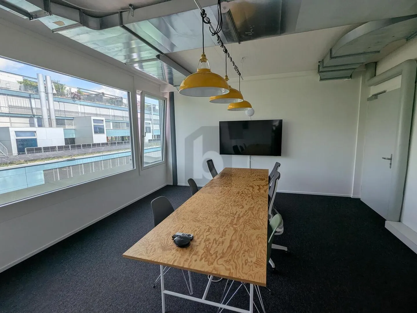 HELLES BÜRO ZUR UNTERMIETE BEIM SCHIFFBAU - Foto 4 von 6