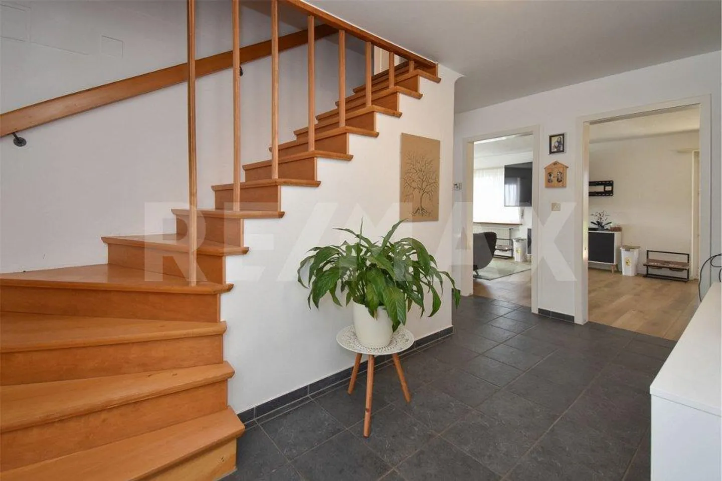 6½ Room Detached House, contemporarily renovated with heat pump and ... - Photo 8 of 10