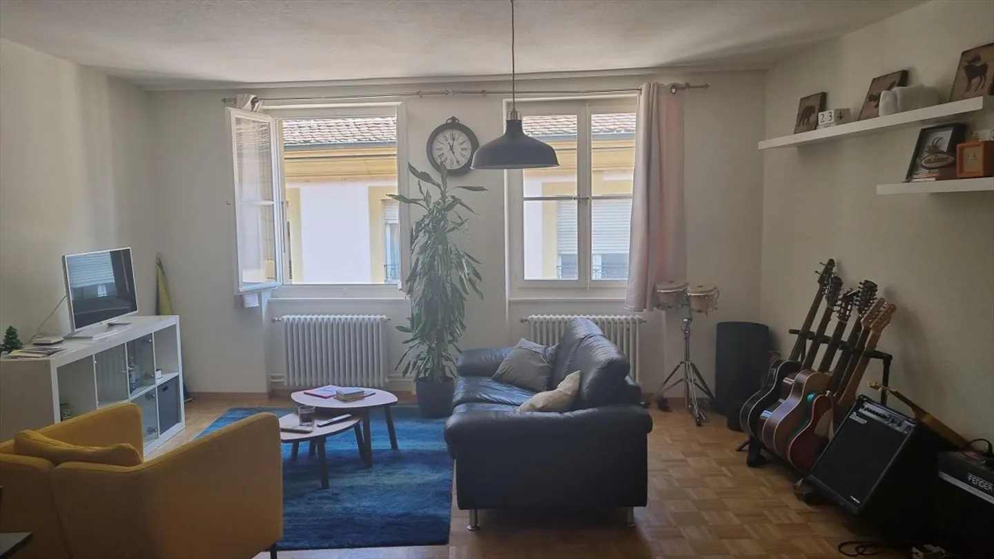 Appartement de 2.5 pièces au coeur du centre-ville - Photo 4 sur 11